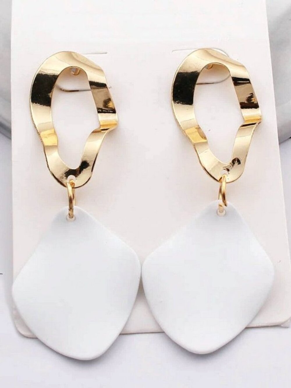 Charlee Tahlia White Rhombus Petal Geo Drop Gold Oval Earrings Gift Packaged